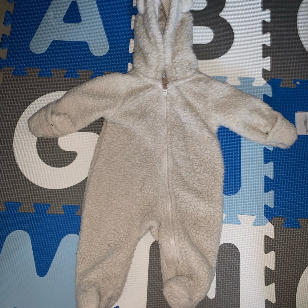 Carter’s babyboy pram